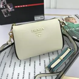 prada aaa qualite mini sac a main pour femme s_1240b6b